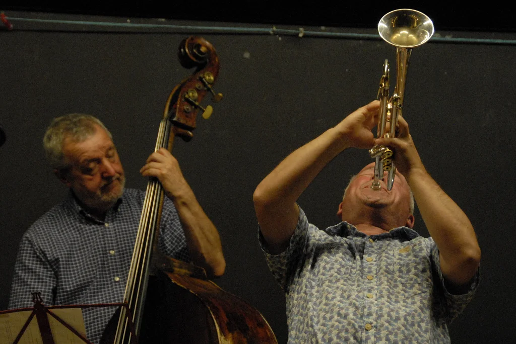 Enrico Tomasso, Alan Barnes 