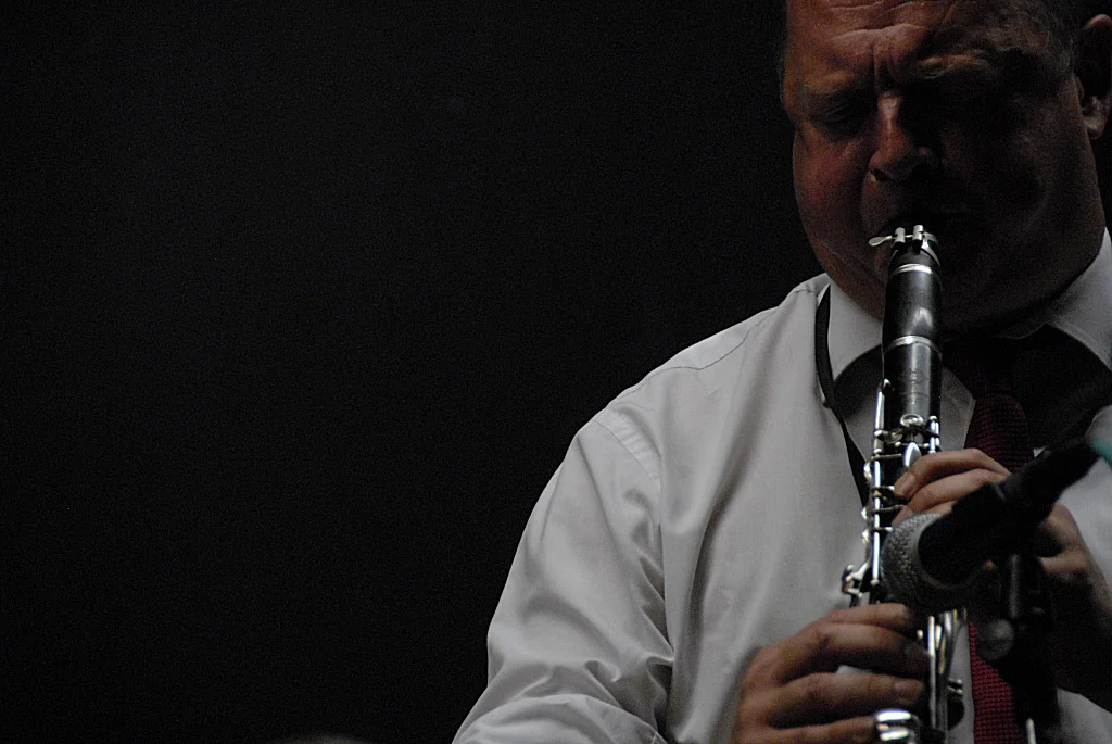 Enrico Tomasso, Alan Barnes 