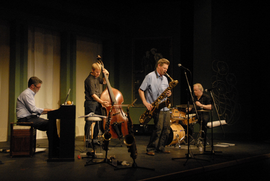 Derek Nash Acoustic Quartet 2014