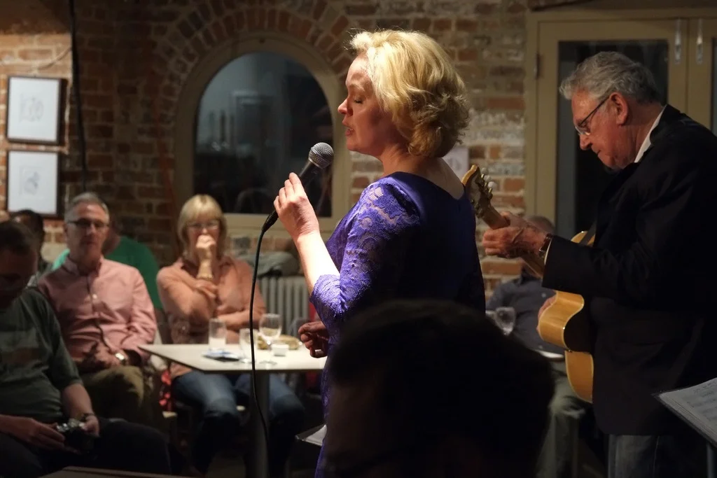 Zoe Francis 5tet