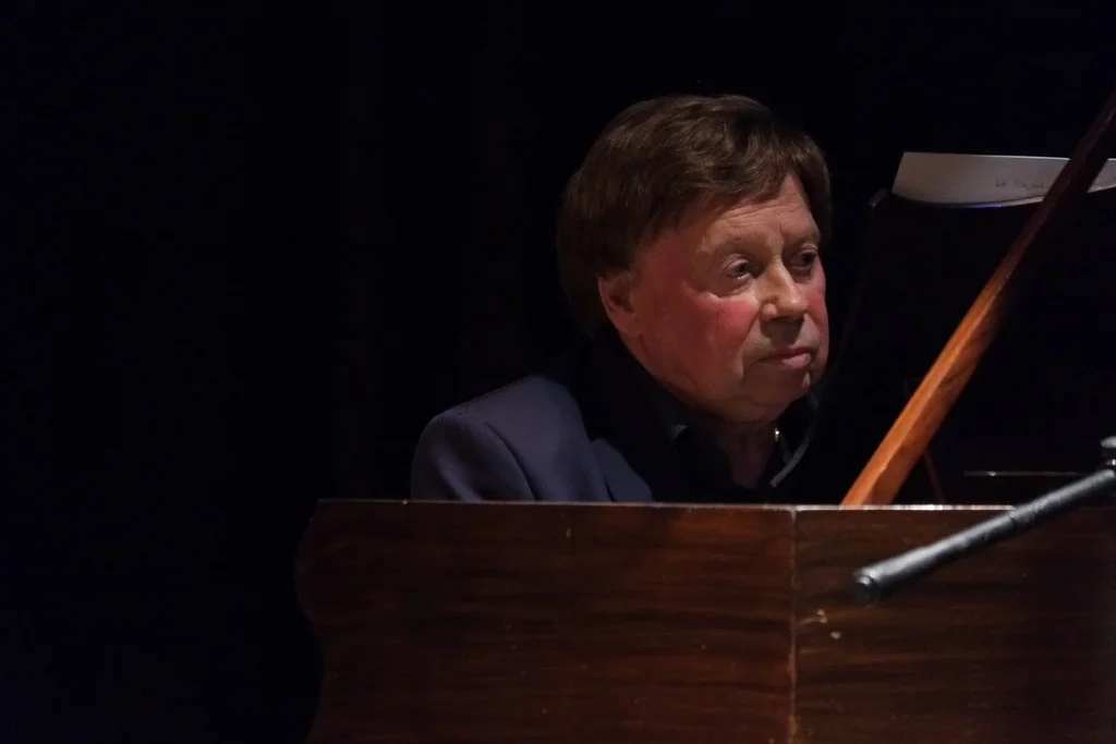 Aydenne Simone with the Keith Ingham Trio