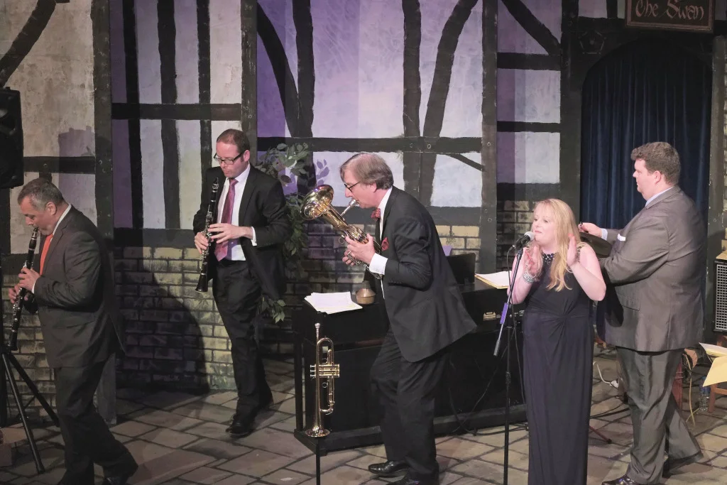 Peggy, Duke and Benny- Pete Long and Georgina Jackson